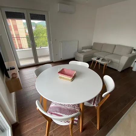 Διαμέρισμα Ladydi